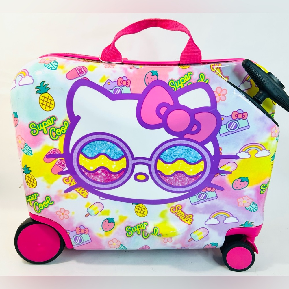 Hello Kitty Ride-On 18" Hard Shell Suitcase/ Tow-Along Toddler Luggage W/Wheels - Picture 3 of 12